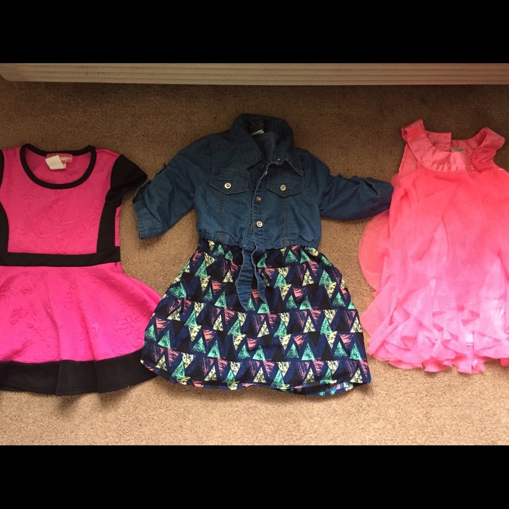 Toddler dresses lightly worn